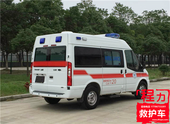 福特全顺新世代V348救护车（短轴中顶）