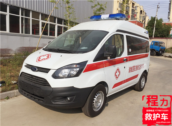 福特新全顺V362短轴中顶运输型救护车